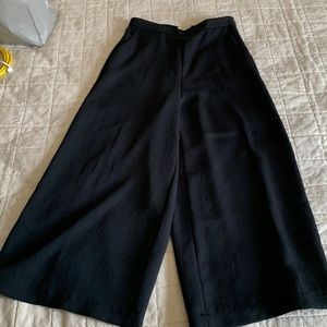 Aritzia Wilfred crepe culottes | size 4
